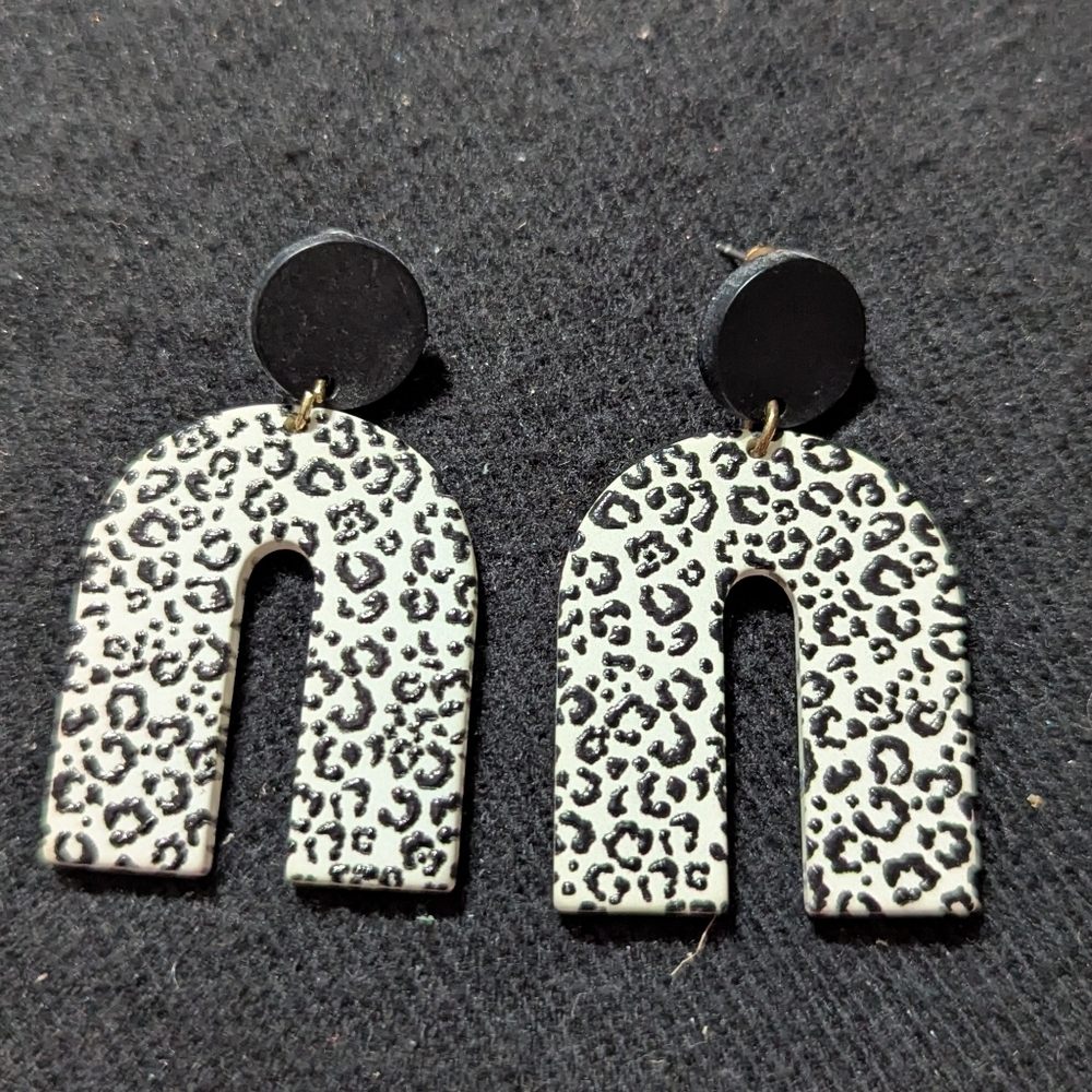 Black And White Leopard Print Arch Lightweight Statement Earrings
